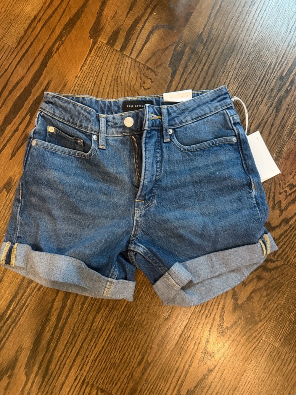 Free Assembly Women’s Blue Denim Jean Shorts NWT